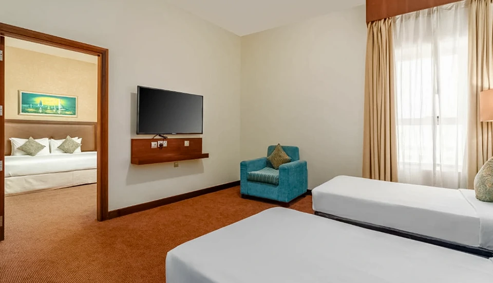 هتل رامادا بای ویندهام دبی دیره